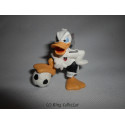 Figurine - Disney - Football - Donald Maillot Blanc - Bullyland