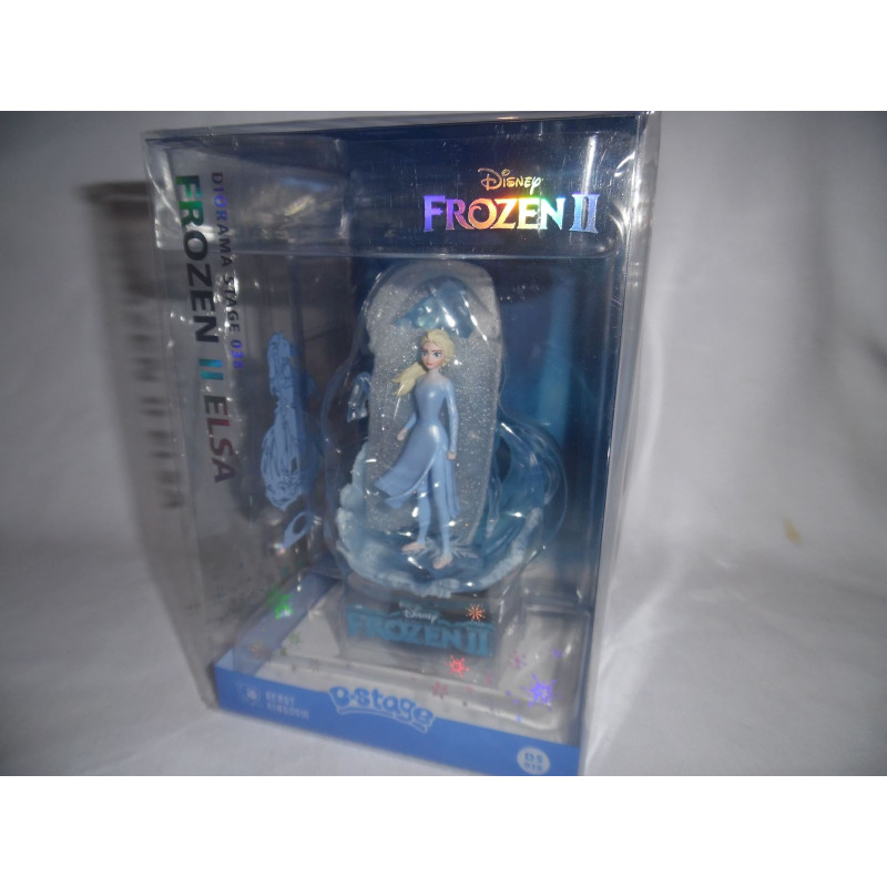 Disney - D-Select : Figurine Diorama Elsa Frozen II - La reine des neiges  2