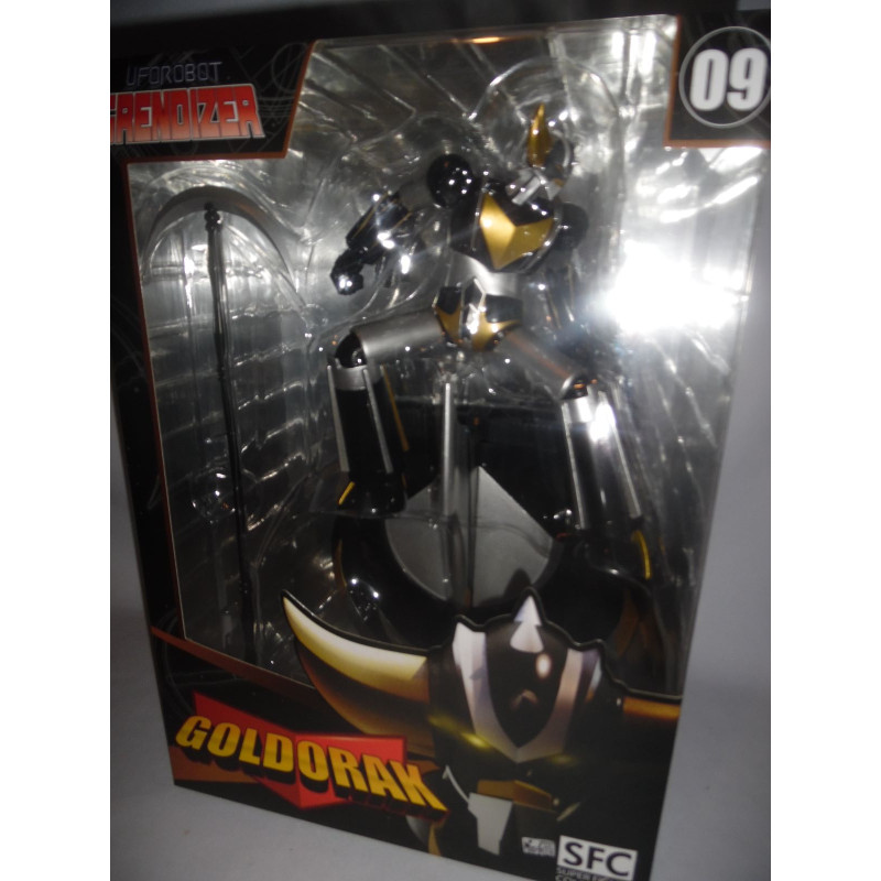 Une figurine GRENDIZER / Goldorak Black & Gold Edition chez ABYstyle Studio