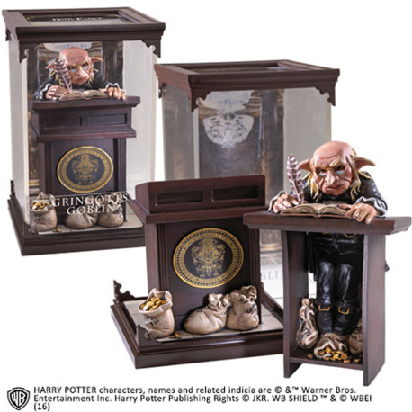 Figurine - Harry Potter - Magical Creatures - No 10 Gringotts Goblin - Noble Collection