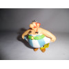 Figurine - Astérix - Obélix tenant son pantalon - Plastoy